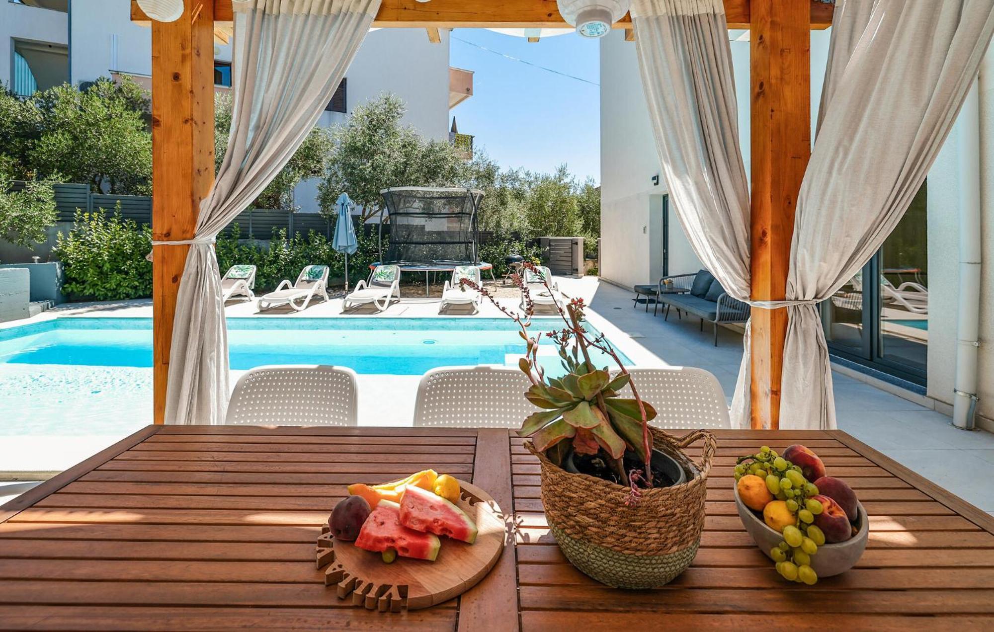 Villa Val Zadar Exteriör bild